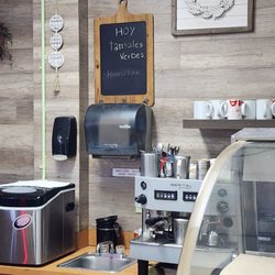 Sylvia's Market & Deli