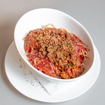 Zio's By Giancarlo - Bolognese Choose your pasta, with tomatoes, minced beef, garlic, herbs - Italian Near Me - Barrie, Ontario