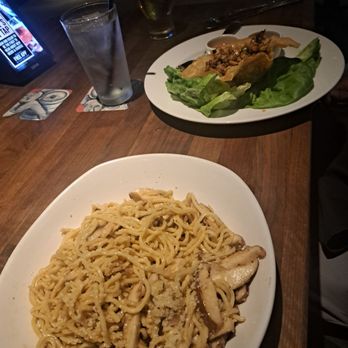 Yard House - Shiitake noodles, chicken lettuce wraps - Bars Near Me - Tampa, Florida