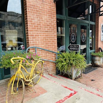 Mason & Dixie - Southern Near Me - Grapevine, Texas Mason & Dixie - Southern Near Me - Grapevine, Texas