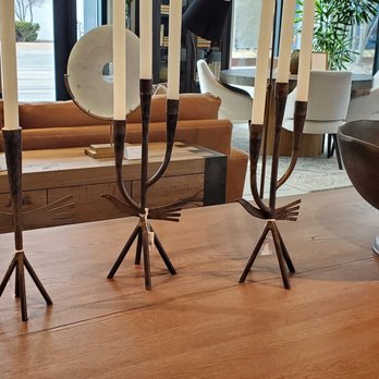 Arhaus - Decor - Furniture Stores Near Me - Oak Brook, Illinois