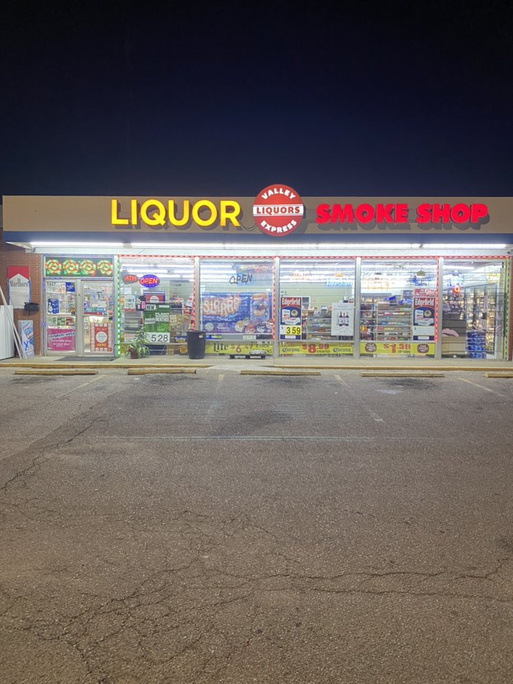 Valley Liquors Express and Smoke Logo
