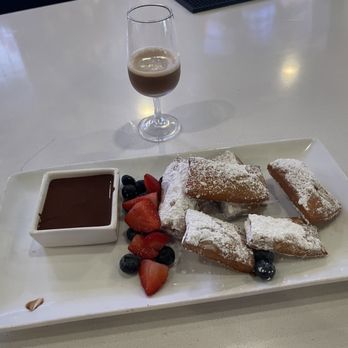 Vegan & Vine - Beignet's and "mini" Espresso Vodka Martini - Vegan Near Me - Phoenix, Arizona Vegan & Vine - Beignet's and "mini" Espresso Vodka Martini - Vegan Near Me - Phoenix, Arizona