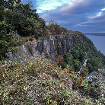Palisades Interstate Park State Line Lookout - Parks Near Me - Alpine, New Jersey Palisades Interstate Park State Line Lookout - Parks Near Me - Alpine, New Jersey