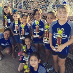 Ken Hubbs Memorial Little League - The Lil Divas!