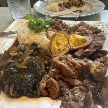 Thai Avenue - Thai Near Me - Portland, Oregon