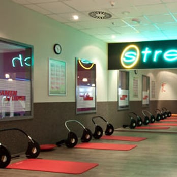 Fitness First Potsdam - Gyms Near Me - Potsdam, BB Fitness First Potsdam - Gyms Near Me - Potsdam, BB