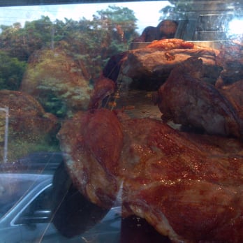 El Verde BBQ - Lechon! - Barbeque Near Me - Rio Grande, Puerto Rico