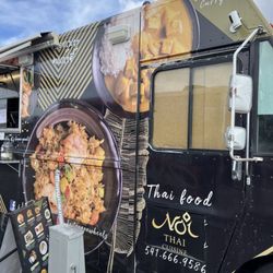 Bai Tong on Wheels-General Duffy’s - Empty truck