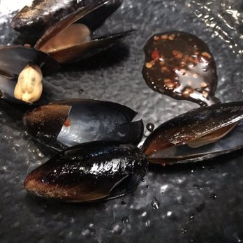 HuHot Mongolian Grill - Think I will stick with Belgium Steamed Mussels vs. Stir Fried.   Mussels and Chips! - Asian Fusion Near Me - Dubuque, Iowa