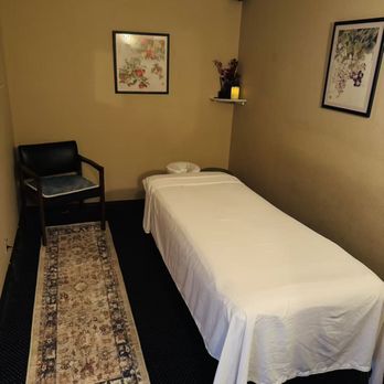 Massage Essence - Massage Near Me - Costa Mesa, California Massage Essence - Massage Near Me - Costa Mesa, California