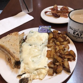 Grumpy's Cafe - The Literary - I think! It's an egg white omelet with spinach, mushrooms and mozzarella cheese. - Breakfast & Brunch Near Me - Cleveland, Ohio Grumpy's Cafe - The Literary - I think! It's an egg white omelet with spinach, mushrooms and mozzarella cheese. - Breakfast & Brunch Near Me - Cleveland, Ohio