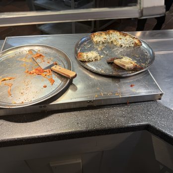 Golden Corral Buffet & Grill - with so many employees, how nobody can replace it for fresh food - American Near Me - Tracy, California Golden Corral Buffet & Grill - with so many employees, how nobody can replace it for fresh food - American Near Me - Tracy, California
