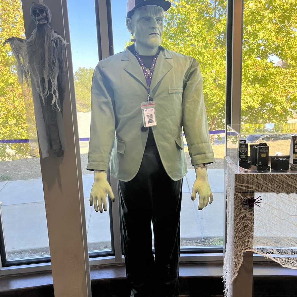 Velvet Cannabis Martinez - Spooky - Cannabis Dispensaries Near Me - Martinez, California Velvet Cannabis Martinez - Spooky - Cannabis Dispensaries Near Me - Martinez, California