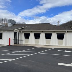 Rodgers Bros - Exterior