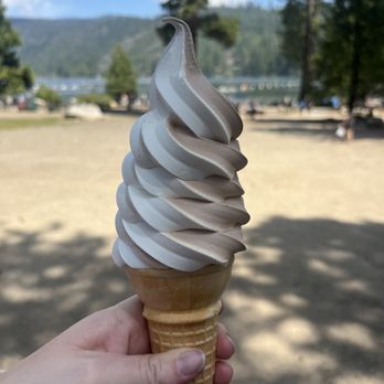 Pinecrest Snack Bar - Swirl Cone - American Near Me - Pinecrest, California Pinecrest Snack Bar - Swirl Cone - American Near Me - Pinecrest, California