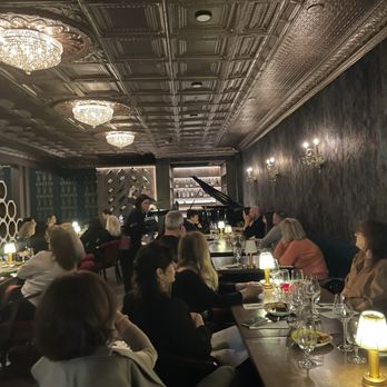 Epique Restaurant - Inside restaurant. Great singers and piano player - Armenian Near Me - Glendale, California Epique Restaurant - Inside restaurant. Great singers and piano player - Armenian Near Me - Glendale, California