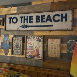 The Hopewell Inn - Cool wall signs
