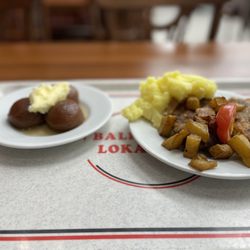 Balkan Lokantası - Meatballs, potatoes and stewed apples. $2.40!!! Wow!