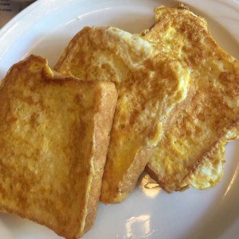 Ole Tyme Broadway - Short stack of French toast - Sandwiches Near Me - Bay City, Michigan