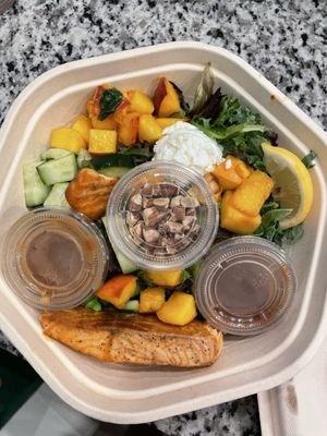 sweetgreen by null