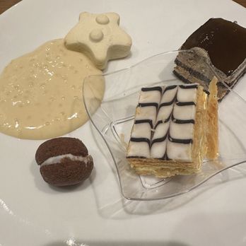East Bay Buffet - Desserts. - Buffets Near Me - Dublin, California East Bay Buffet - Desserts. - Buffets Near Me - Dublin, California