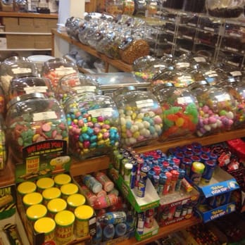 Windy City Sweets - Candy Stores Near Me - Chicago, Illinois