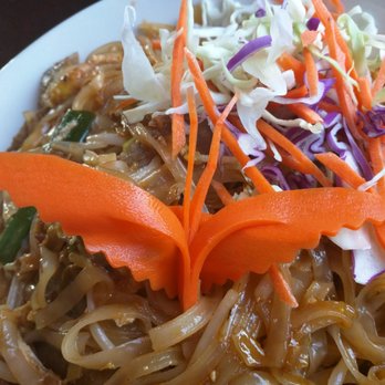 Siri Thai - It's a Swan Carrot on my Pad Thai with beef $8.95 - Thai Near Me - Portland, Oregon Siri Thai - It's a Swan Carrot on my Pad Thai with beef $8.95 - Thai Near Me - Portland, Oregon