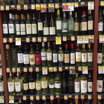 Harris Teeter - Grocery Near Me - Winston-Salem, North Carolina
