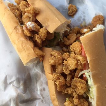 Blackie’s Seafood Restaurant - Very full shrimp po-boy - Seafood Near Me - Lockport, Louisiana Blackie’s Seafood Restaurant - Very full shrimp po-boy - Seafood Near Me - Lockport, Louisiana