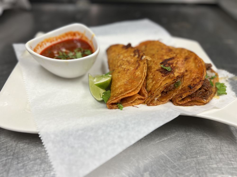 GARFIAS MEXICAN RESTAURANT Updated November 2024 18 Photos 225