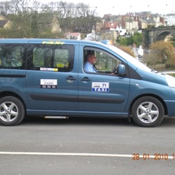 Harrogate Taxi 71