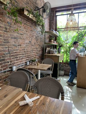 Lemon Press l Restaurant, Catering & Private Event Space by null