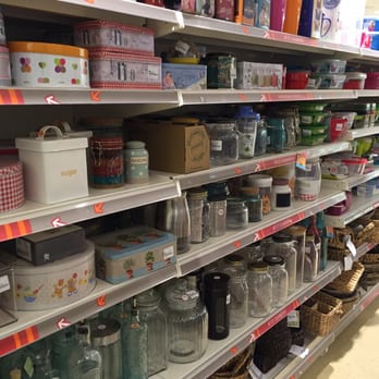 TK Maxx - Fashion Near Me - Schenefeld, SH