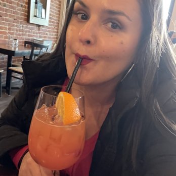 Juniors' - Champagne Campaign - American Near Me - Tracy, California