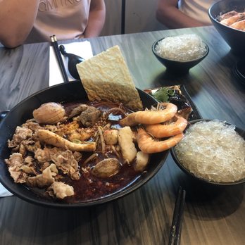 19 GOLD - Taiwanese Near Me - Seattle, Washington