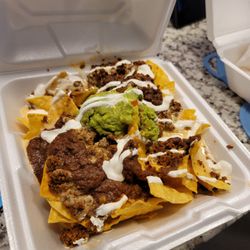 Tacos 4 Life - Loaded nachos!