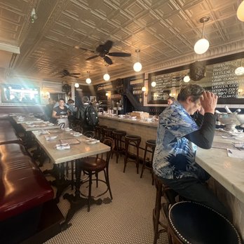 Neptune Oyster - Seafood Near Me - Boston, Massachusetts Neptune Oyster - Seafood Near Me - Boston, Massachusetts