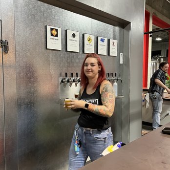 Brix Factory Brewing - Breweries Near Me - Oakland, California
