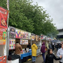 Lots of food booths!