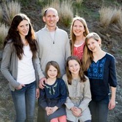 Ponderay Dental - Family
