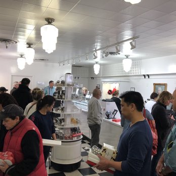 See's Candies - Candy Stores Near Me - San Jose, California See's Candies - Candy Stores Near Me - San Jose, California
