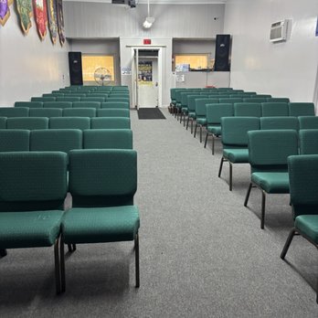 Redondo Flooring & Design - Church back - Flooring Near Me - Torrance, California Redondo Flooring & Design - Church back - Flooring Near Me - Torrance, California