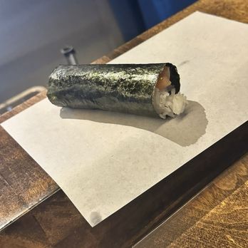Yunomi Handroll - Salmon Handroll - Sushi Bars Near Me - Los Angeles, California Yunomi Handroll - Salmon Handroll - Sushi Bars Near Me - Los Angeles, California