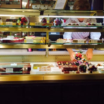 L. Heiner - Yum Yums! - Desserts Near Me - Vienna, 9