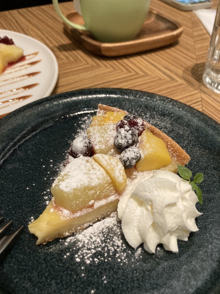 Common Cafe Marunouchi Center Building 