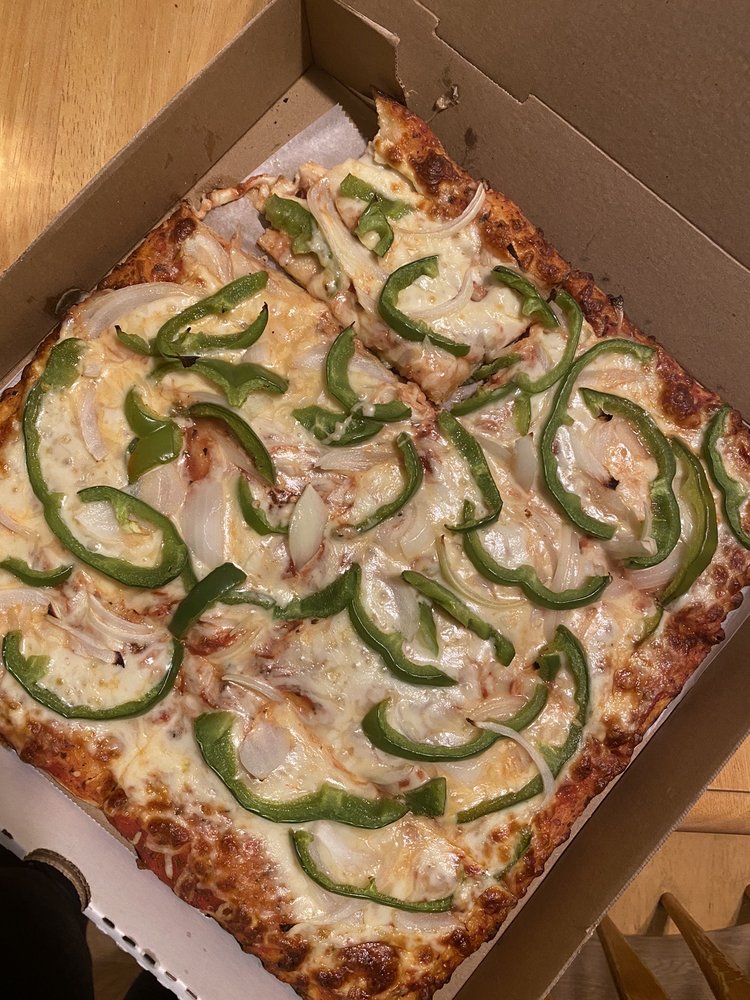 THE 4 S SPORTS PUB 15 Reviews 666 Waverly St Framingham 