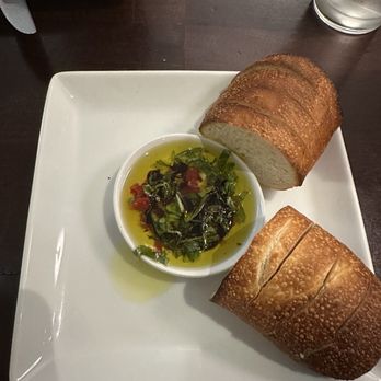 Di Roma Cucina - Bread & Herbed EVVO - Pizza Near Me - Torrance, California
