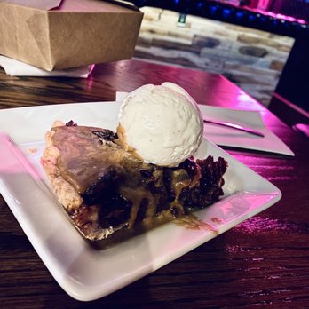 Smoke BBQ + Bar - Pecan pie - Barbeque Near Me - Edmonton, Alberta