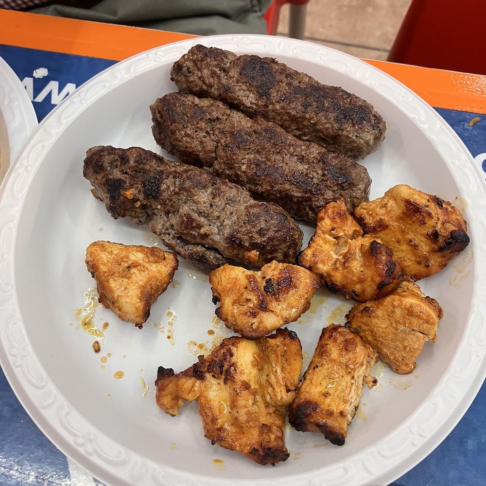 Shawarmania - Kofte and chicken kebab - Halal Near Me - Astoria, New York